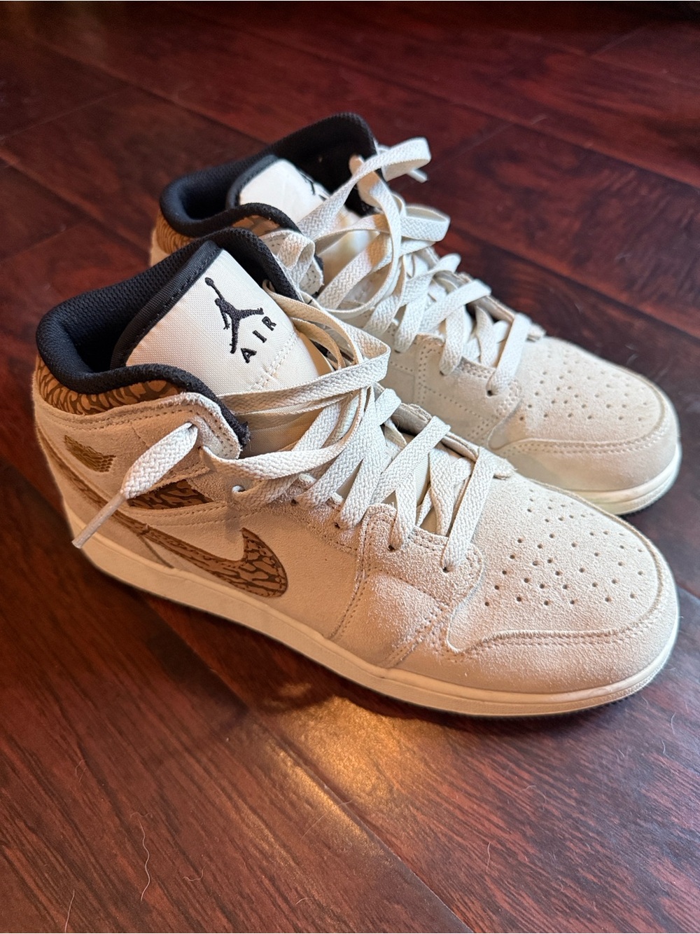 Nike Air Jordan 1 Mid SE Elephant Print Beige Brown Suede Sneakers Lace Up